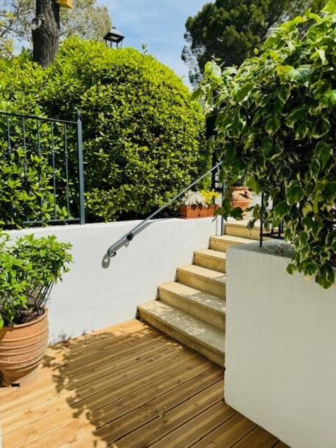 Bed and Breakfast Les Cistes Mallemort Exterior foto